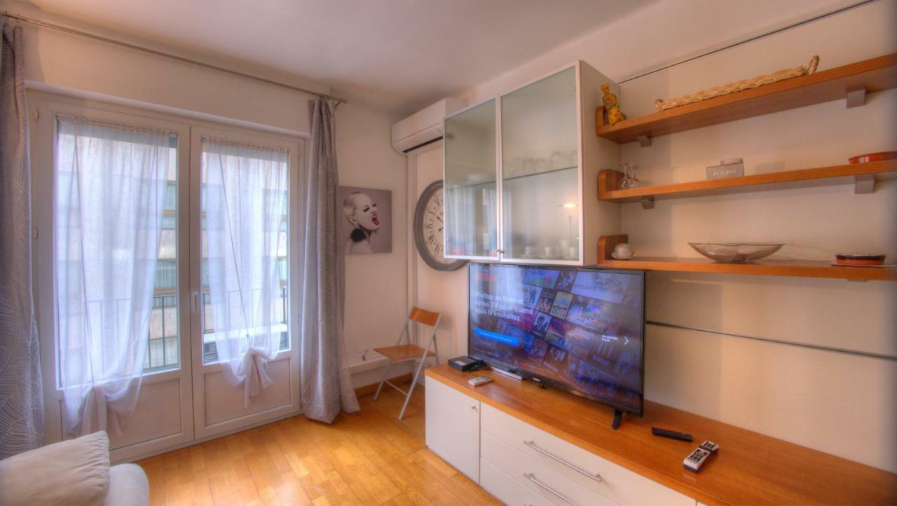 カンヌ2 Pieces 57 Rue D'Antibes Proche Palaisアパートメント エクステリア 写真