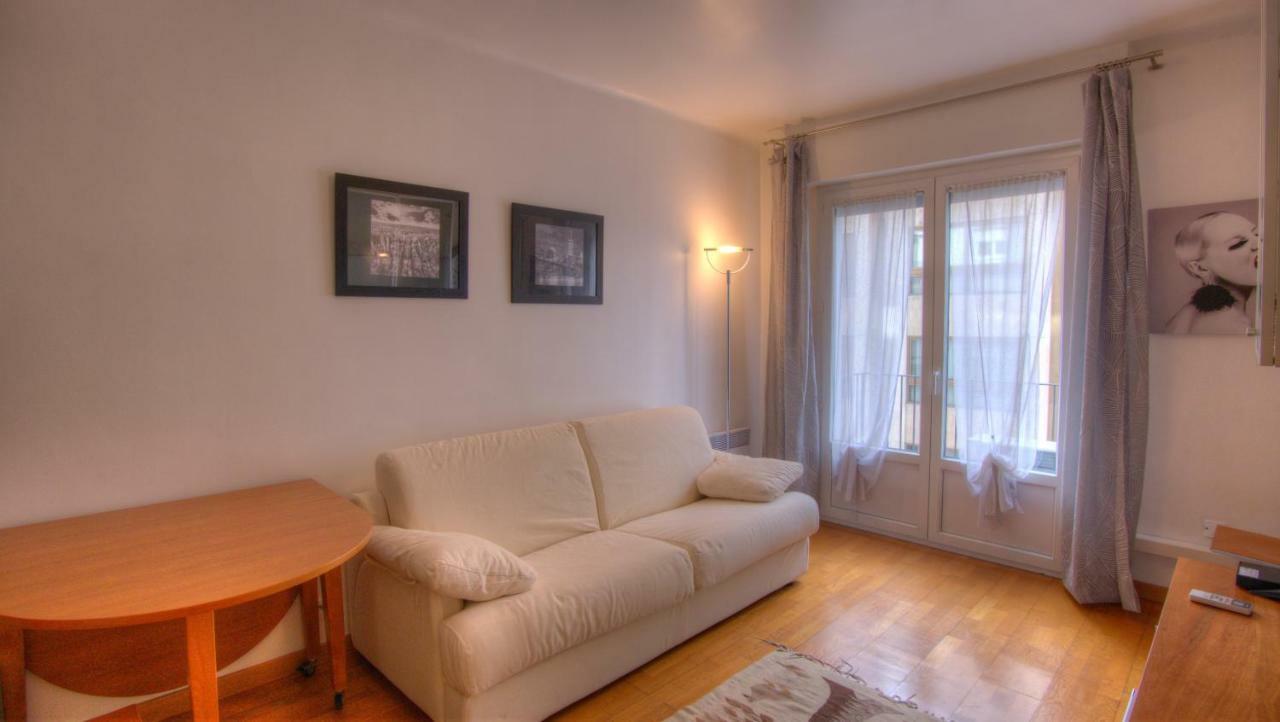 カンヌ2 Pieces 57 Rue D'Antibes Proche Palaisアパートメント エクステリア 写真